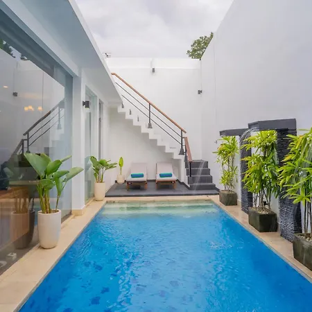 Bali Road House Vila