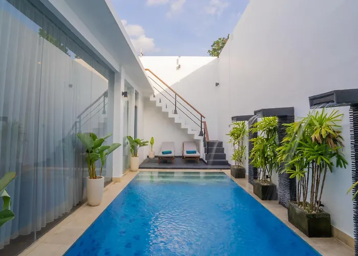 Bali Road House *